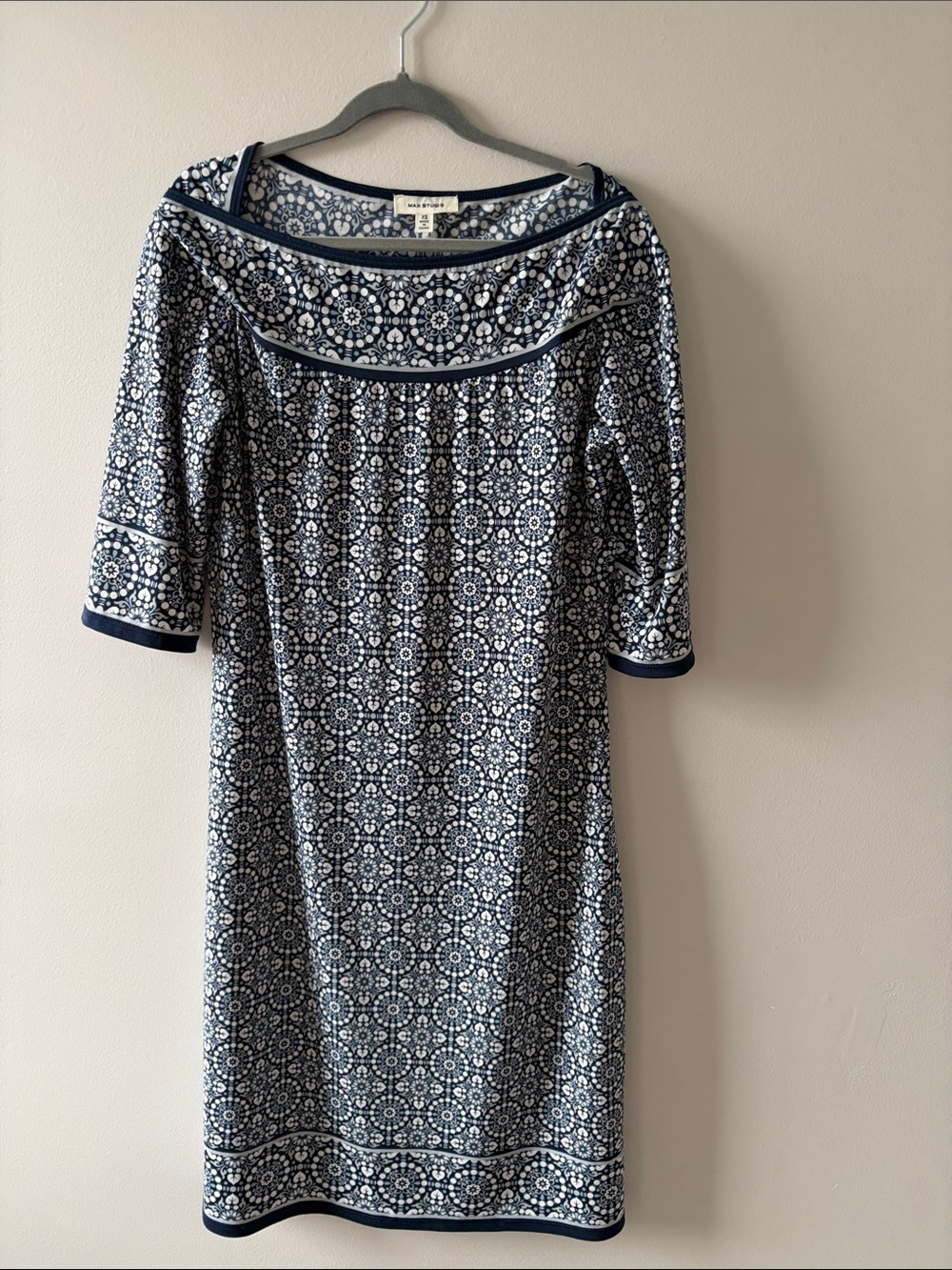 Max Studio knee length dress